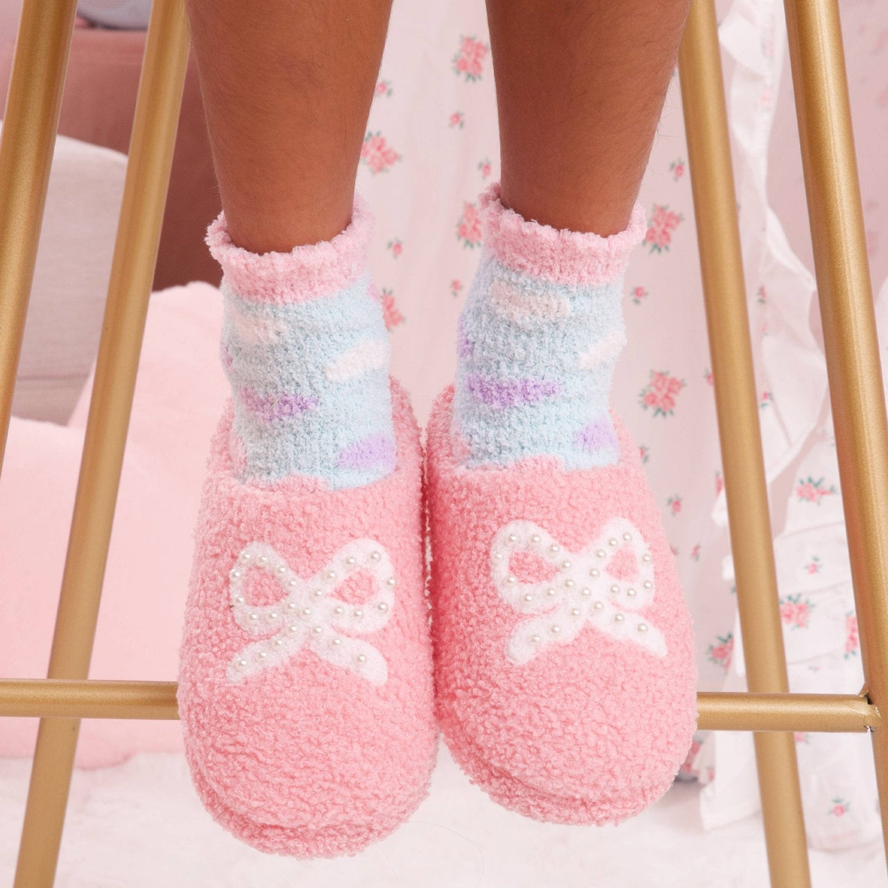OMG Girls Pink and White Bow Slippers | HONEYPIEKIDS