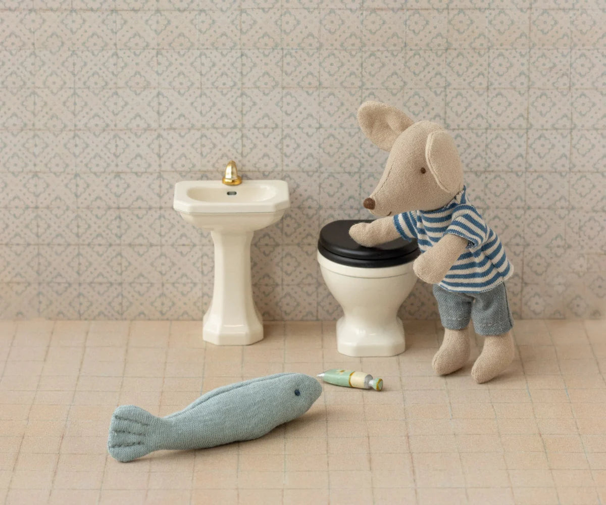 Maileg Bathroom Sink, Mouse - Off White | HONEYPIEKIDS