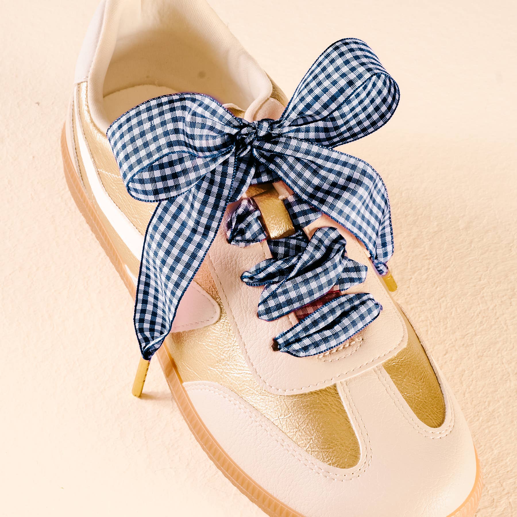 Step It Up Shoelaces – Navy Gingham | HONEYPIEKIDS