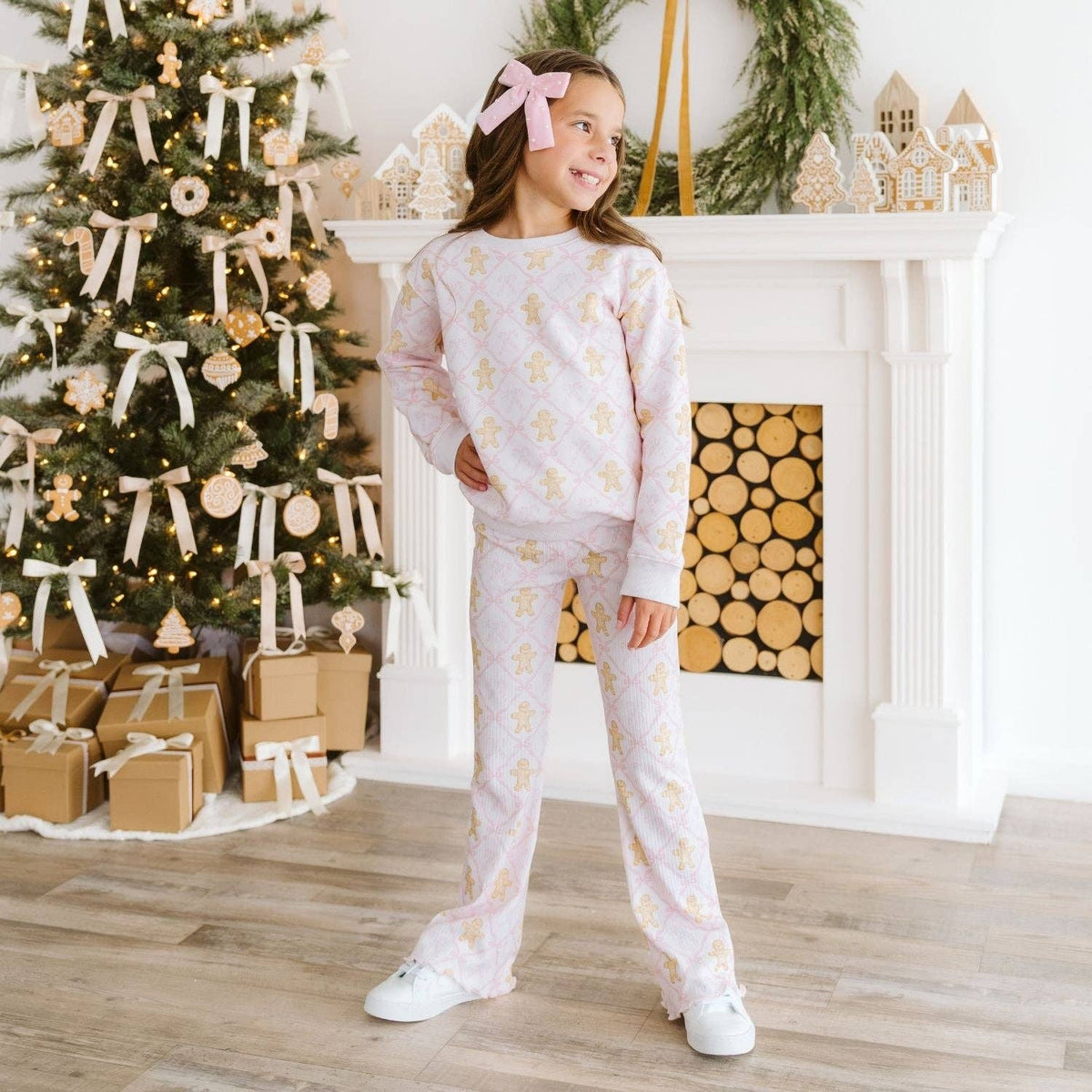 Sweet Wink - Gingerbread Bow Trellis Christmas Sweatshirt- Kids Clothing | HONEYPIEKIDS 