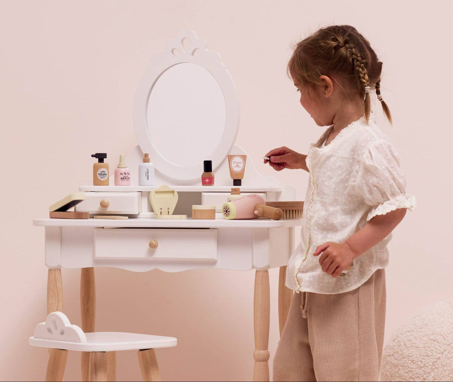 Le Toy Van Wood Pretend Toy Vanity Beauty Set | HONEYPIEKIDS