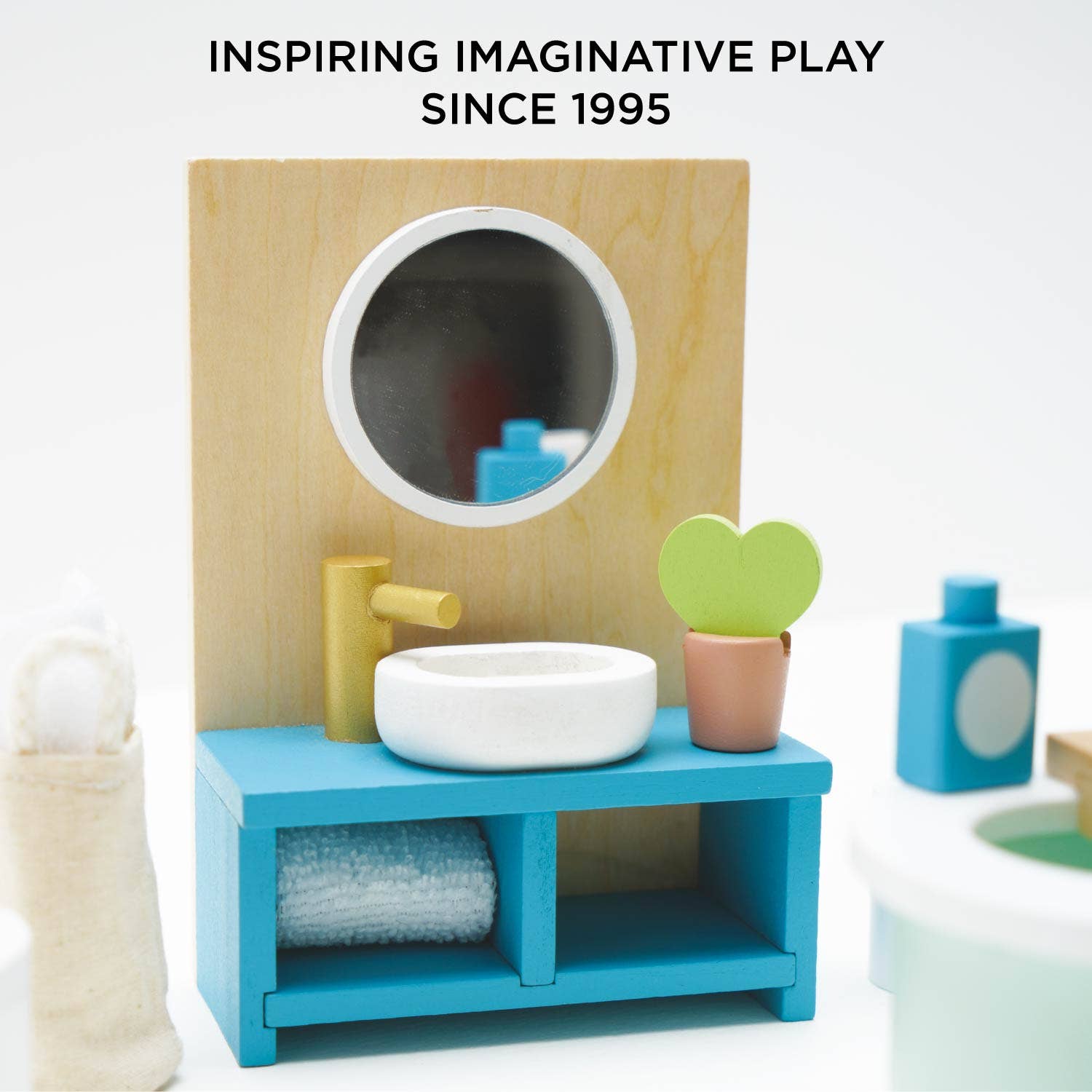 Le Toy Van Wooden Doll House Bathroom Furniture | HONEYPIEKIDS | Doll House Furniture