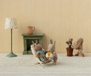 Maileg Bunny, Micro - Brown - Dusty Rose Knitted Suit — alternate view