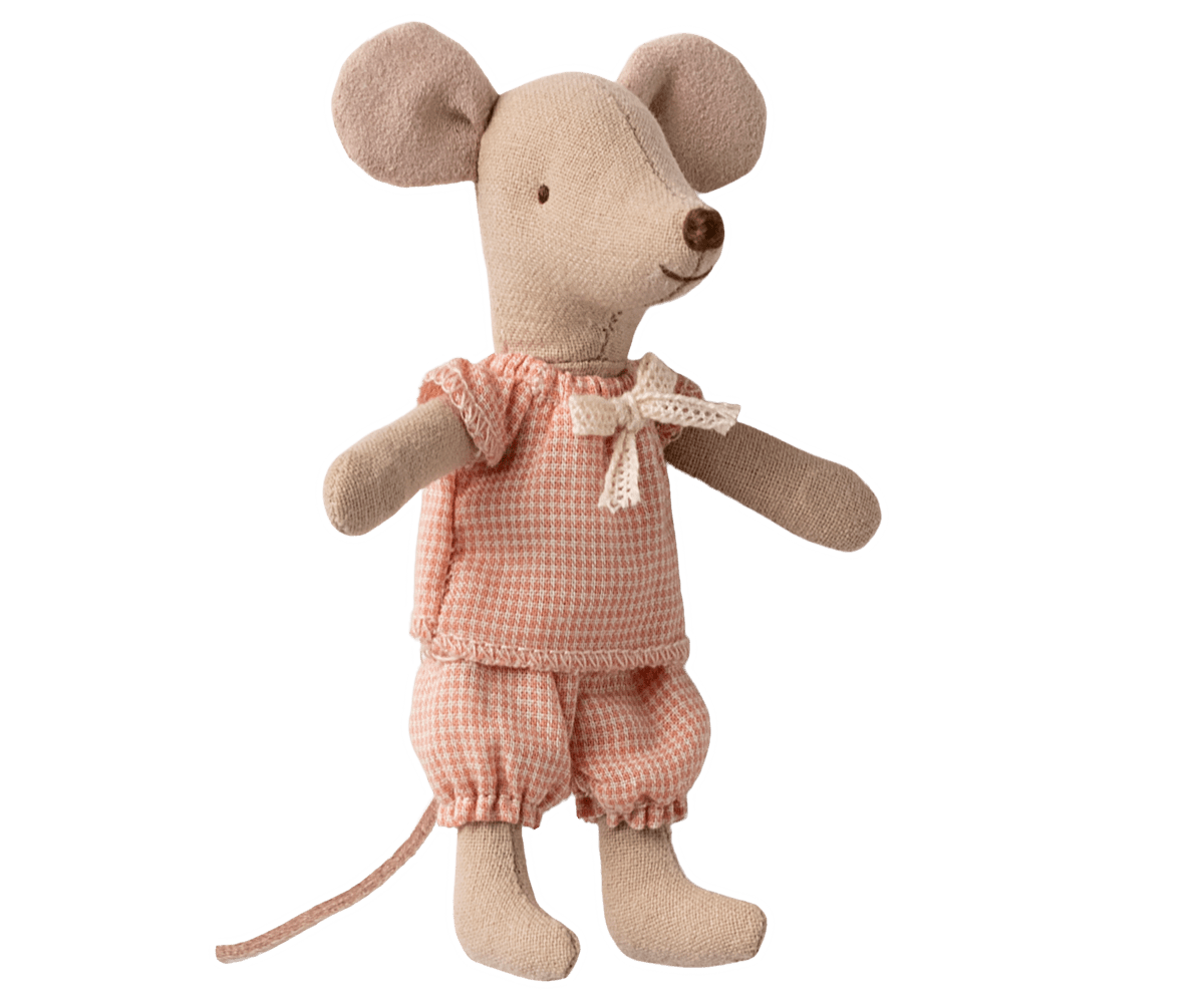 Maileg Little Sister Mouse in Matchbox — in use