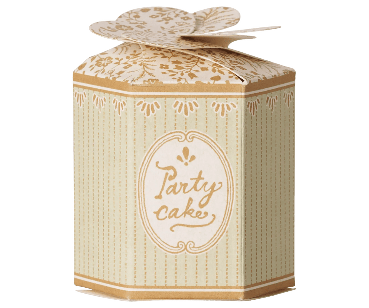 Maileg Party Cake and Cake Stand, Mouse - Off White | HONEYPIEKIDS