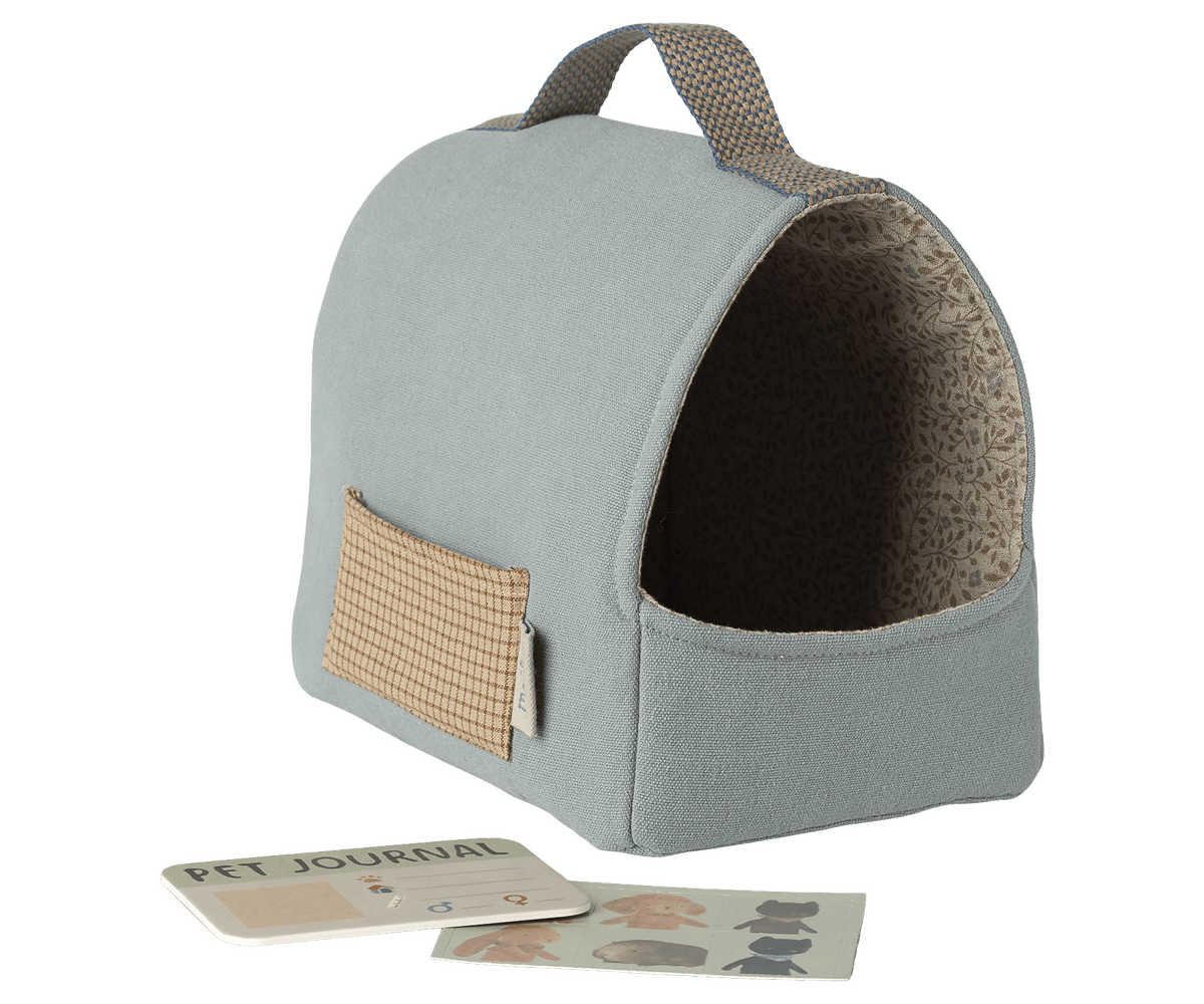 Maileg Pet Carrier, Mouse - Dusty Blue — main view