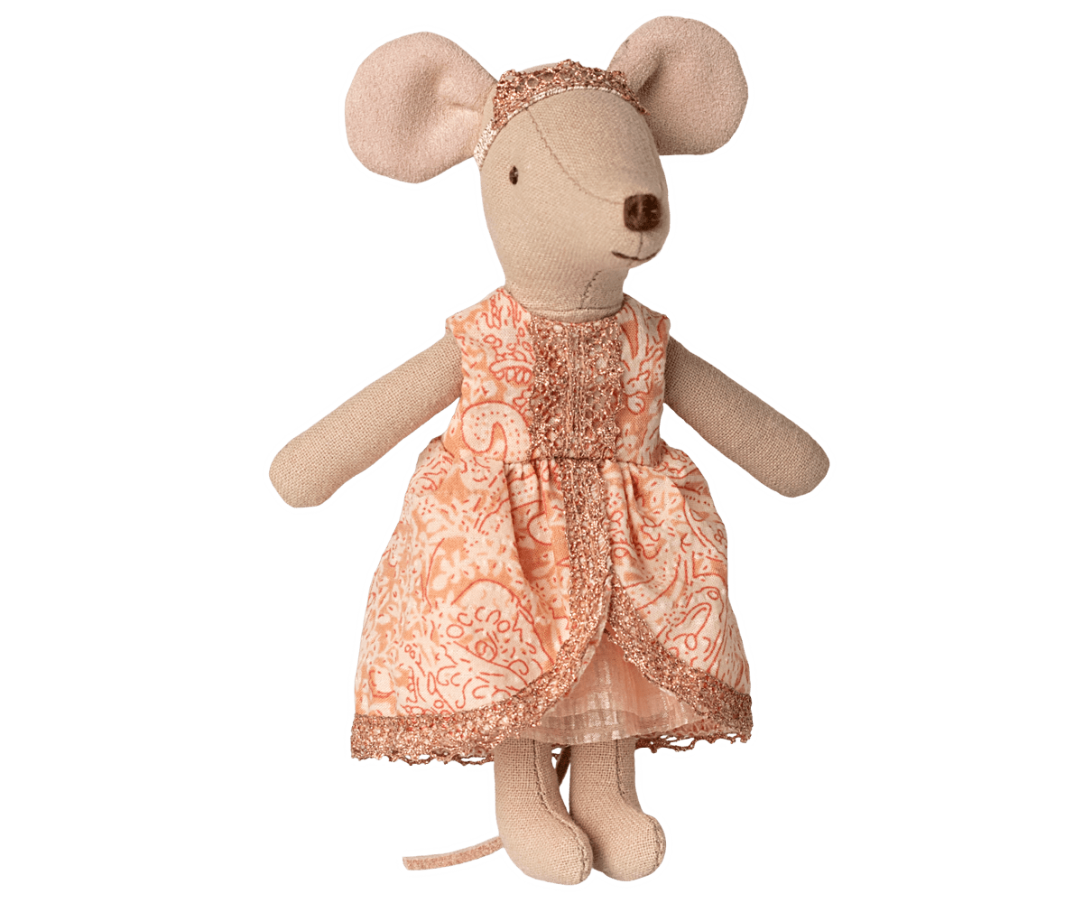 Maileg Princess and the Pea, Big Sister Mouse — view 5