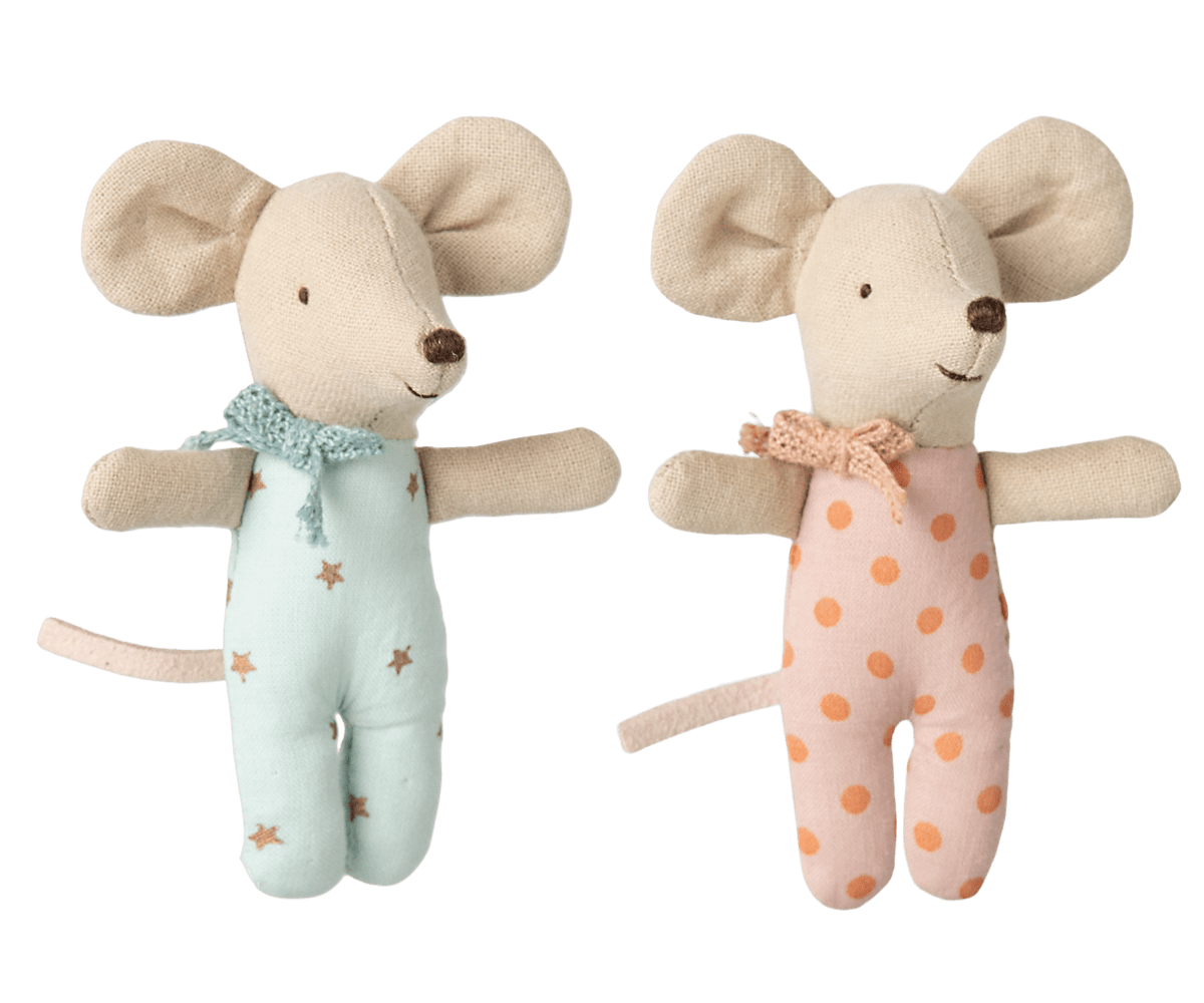 Maileg Twins, Baby Mice in Matchbox — detail