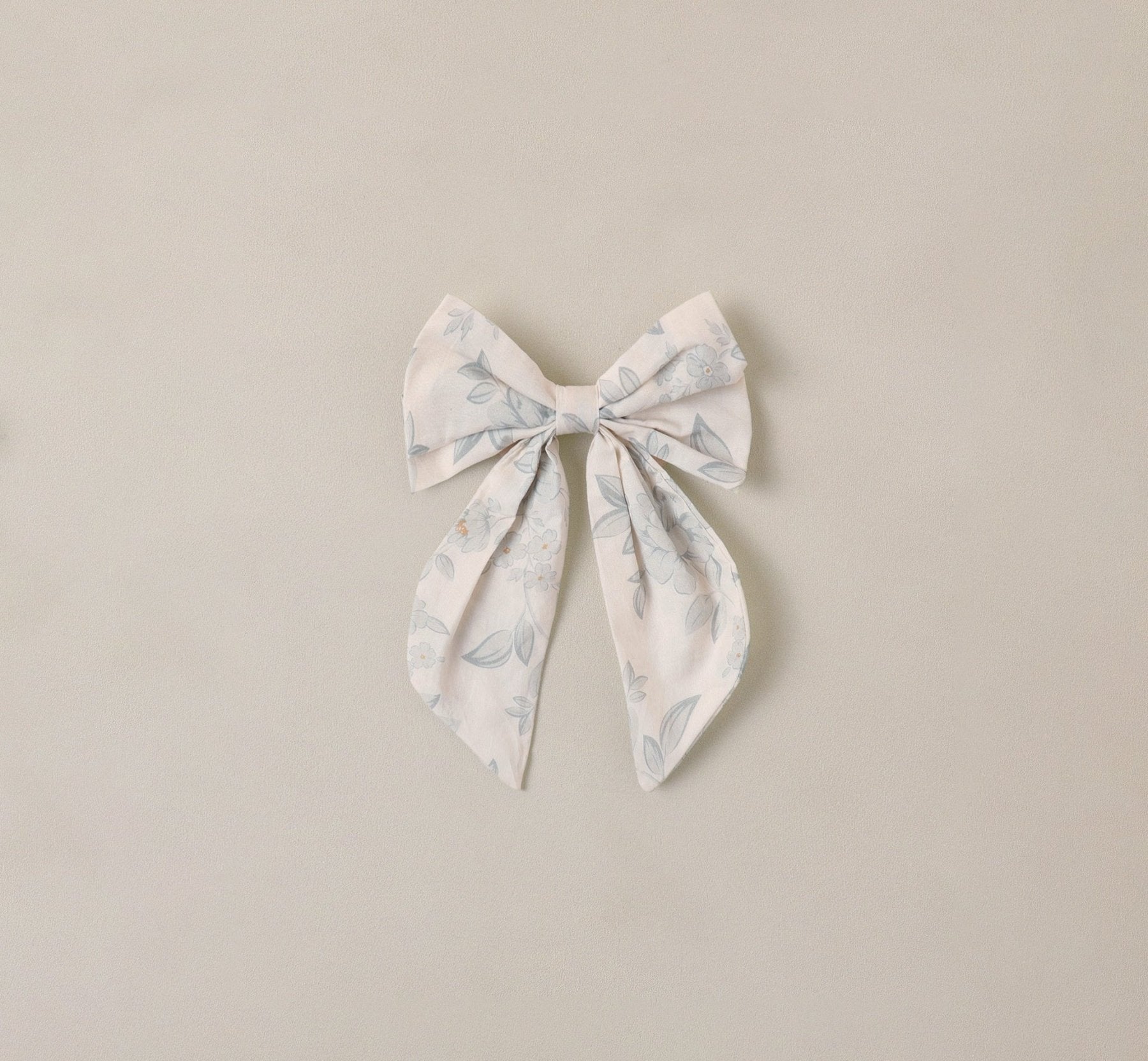 Noralee Everly Hair Bow in Mist Color and English Rose pattern | HONEYPIEKIDS