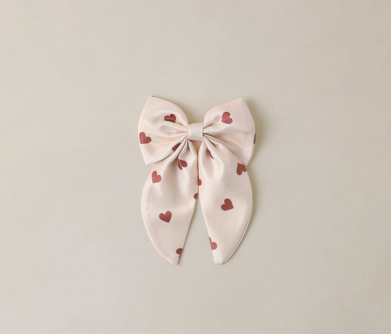 Noralee Everly Hair Bow In Red Hearts | HONEYPIEKIDS