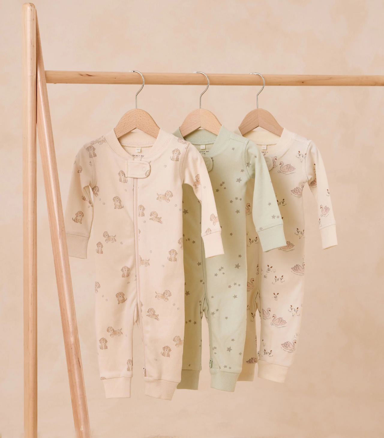 Quincy Mae Baby Zip Longsleeve Sleeper - Puppies | HONEYPIEKIDS 