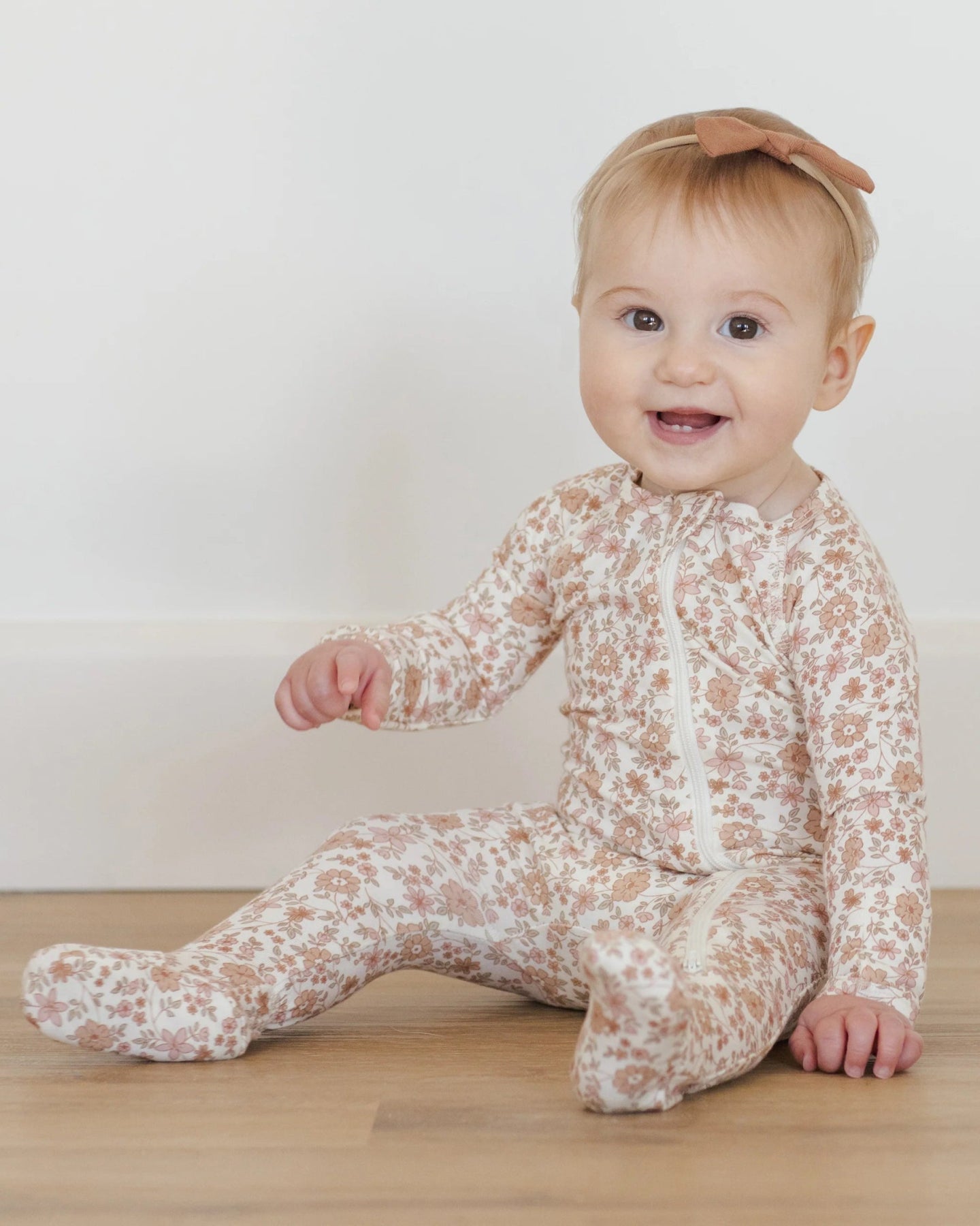 Quincy Mae Bamboo Zip Footie - Bloom | HONEYPIEKIDS 