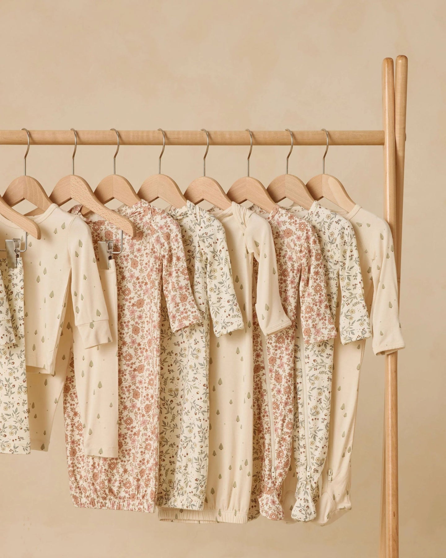 Quincy Mae Bamboo Zip Footie - Trees | HONEYPIEKIDS 