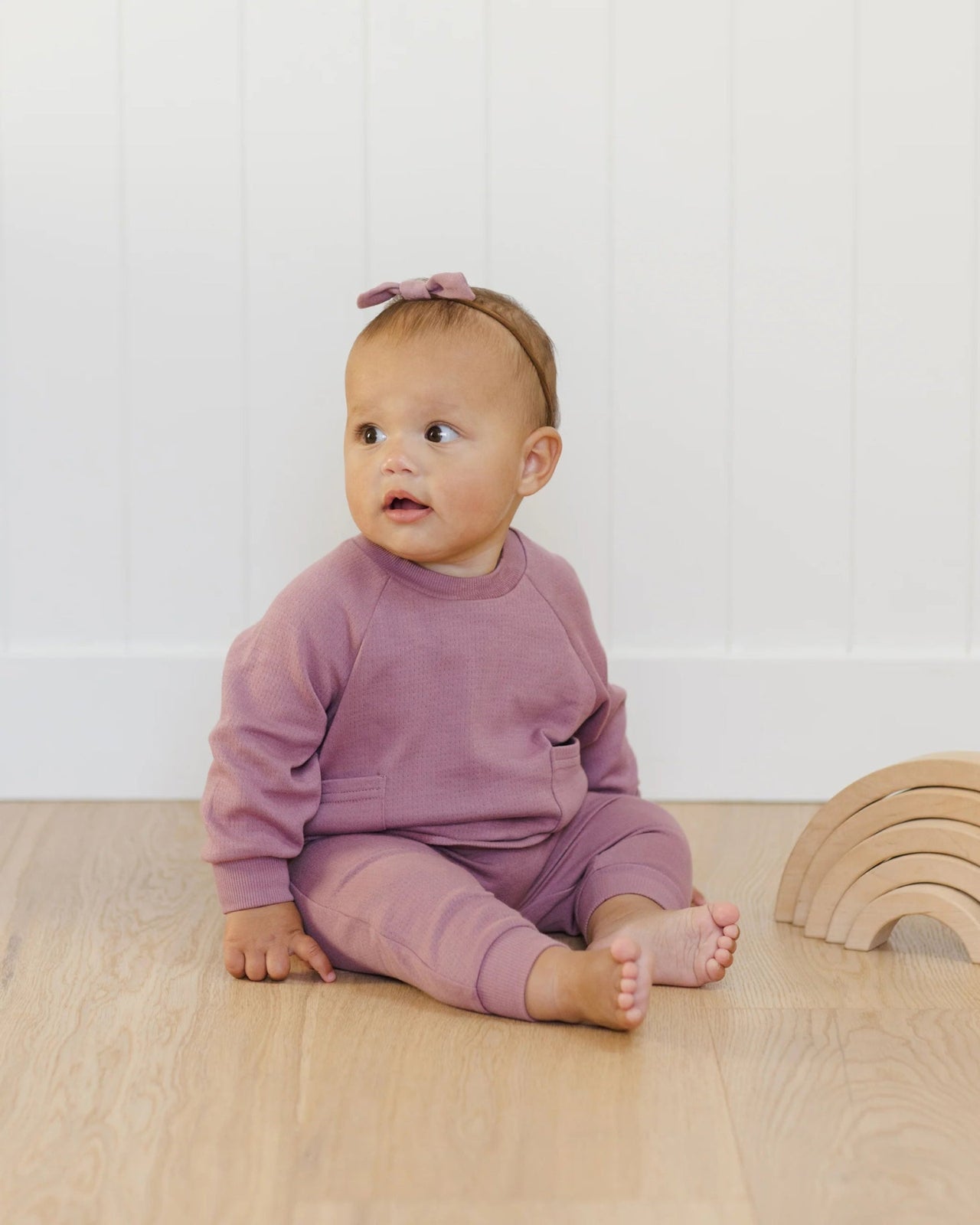 Quincy Mae Mulberry Pocket Sweatshirt and Pants Set | HONEYPIEKIDS