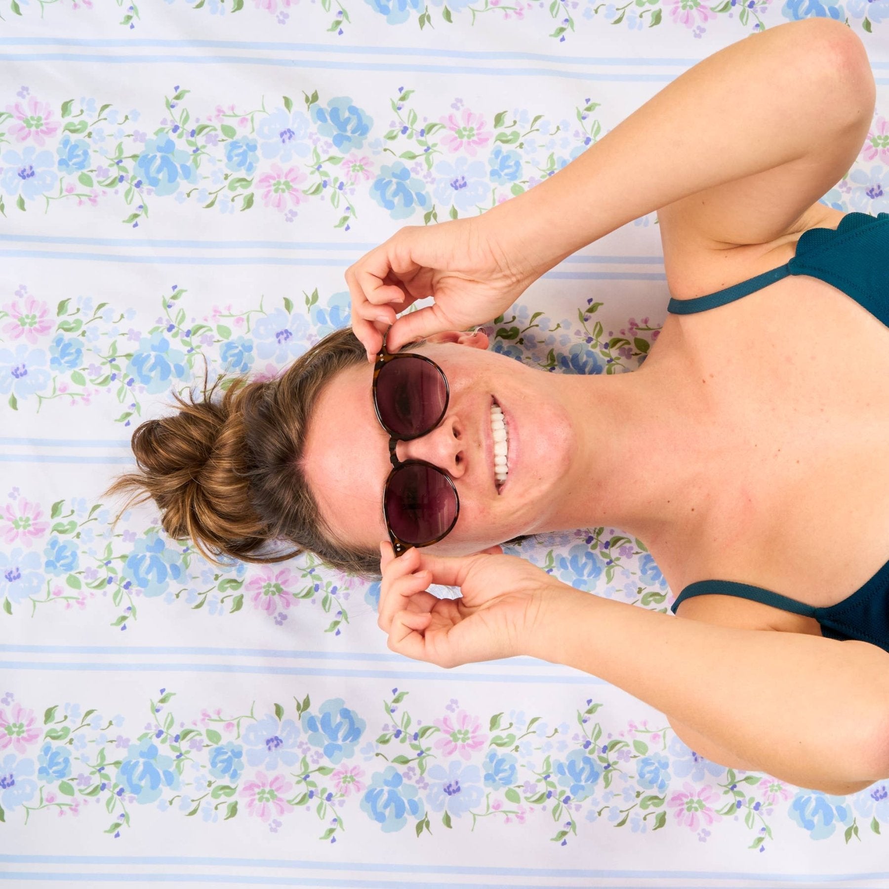 The Darling Effect XL Quick-Dry Beach Towel In a Bag - Petal Parade Blue | HONEYPIEKIDS