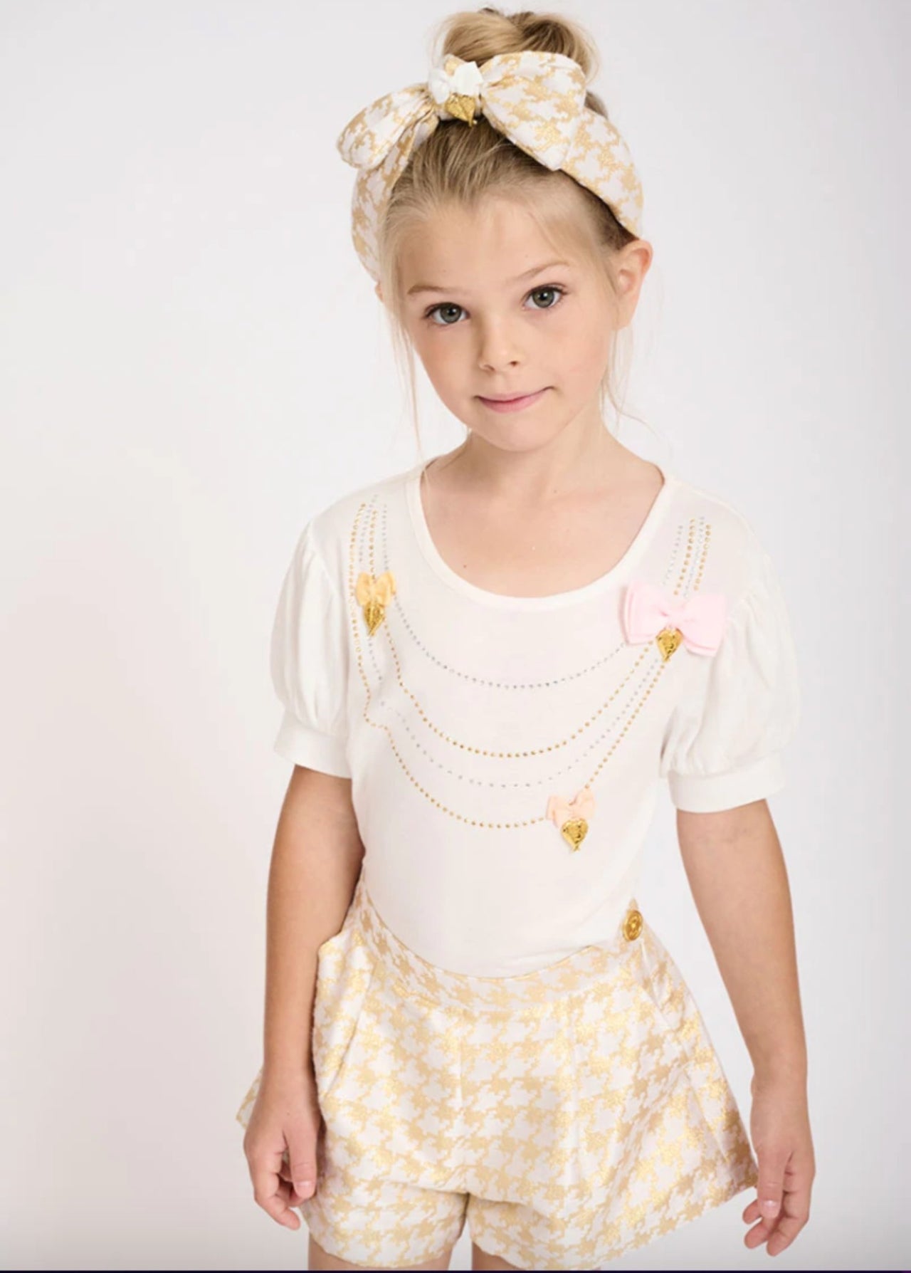 Angel's Face Girls Goldie Tee In Snowdrop | HONEYPIEKIDS 