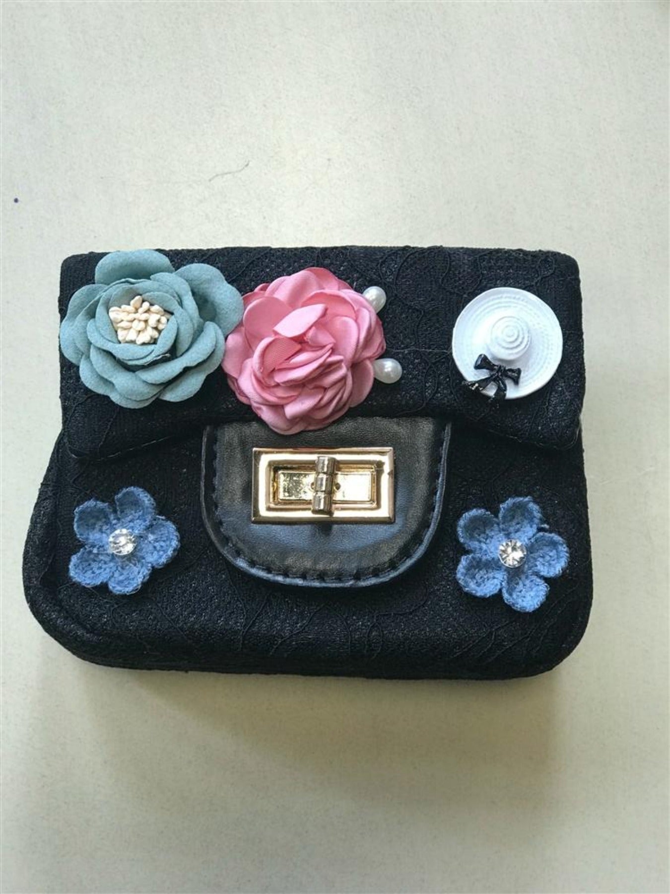 Doe a Dear Black Lace and Flower Little Girls Purse | HONEYPIEKIDS 