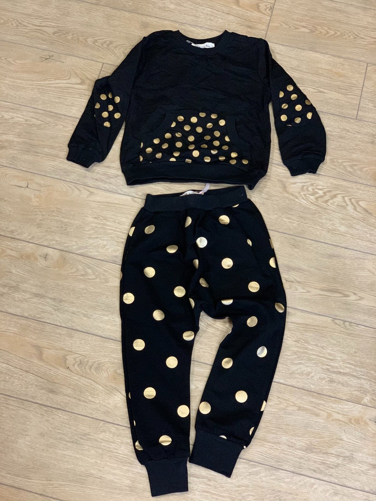 Doe a Dear Unisex Black and Gold Dot Foil Pocket Sweatshirt and Joggers | HONEYPIEKIDS 